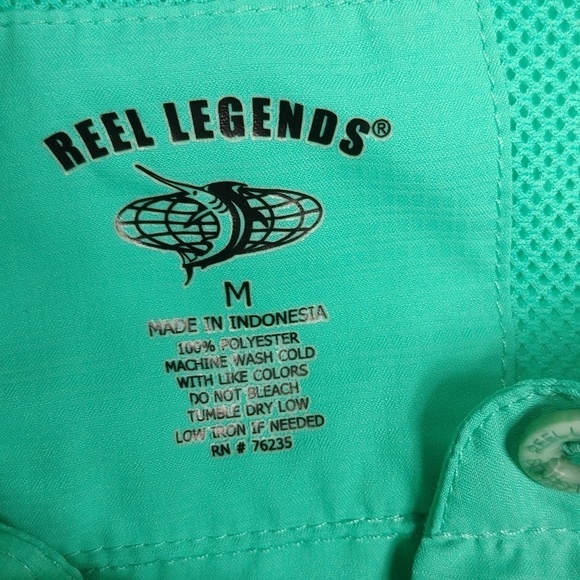 Reel Legends women's medium sized short sleeve button down shirt - Picture 2 of 13